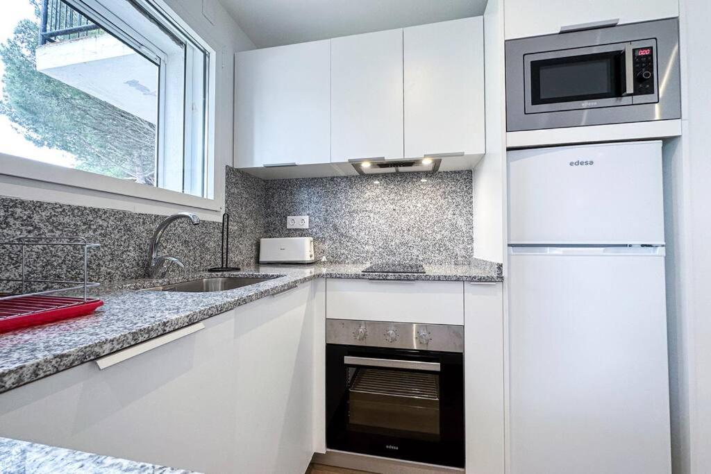 Can Romy Appartement T3 B - A 20M De La Plage De Cala Montgo L' Escala Zewnętrze zdjęcie